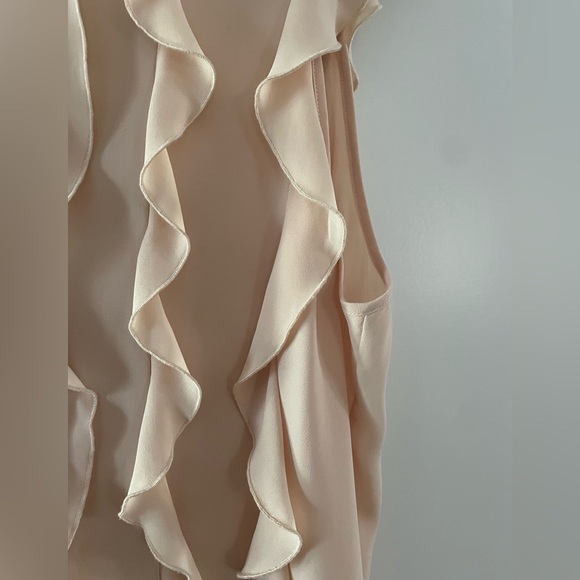 BCBG ruffle sleeveless blouse - Picture 3 of 4